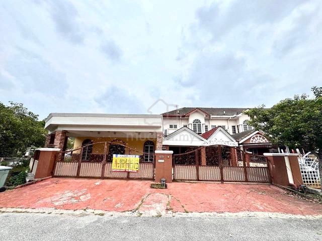 CORNER LOT | FULLY RENO ‼️ 2 Storey Terrace Bandar Tun Hussein Onn 1