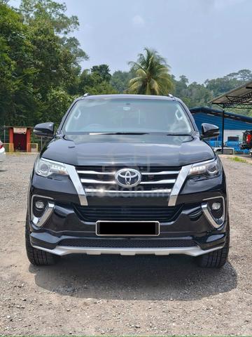 2018 Toyota FORTUNER 2.4 VRZ 4X4 2GD-FTV (CKD) (A) - 1
