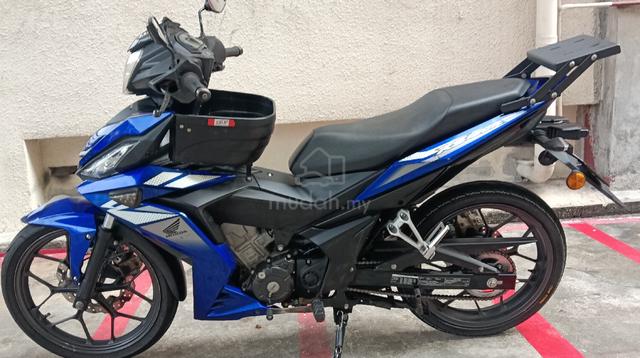2023 Honda Rs150r V3 - photo 7 of 10