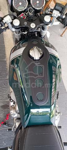 Carousel Image