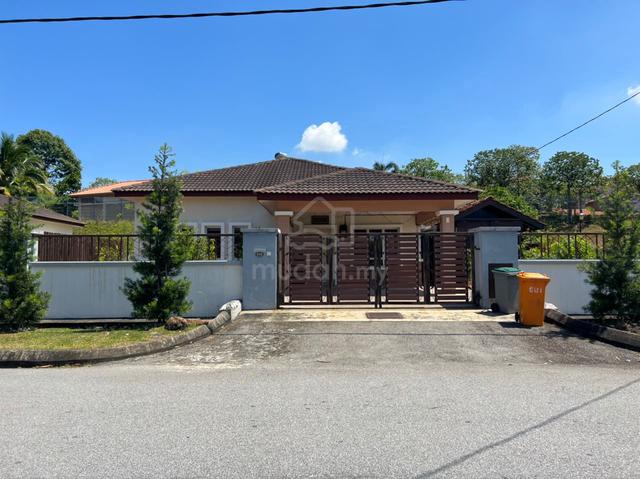 Bungalow near to Aeon | Strategic Location |Guarded 1