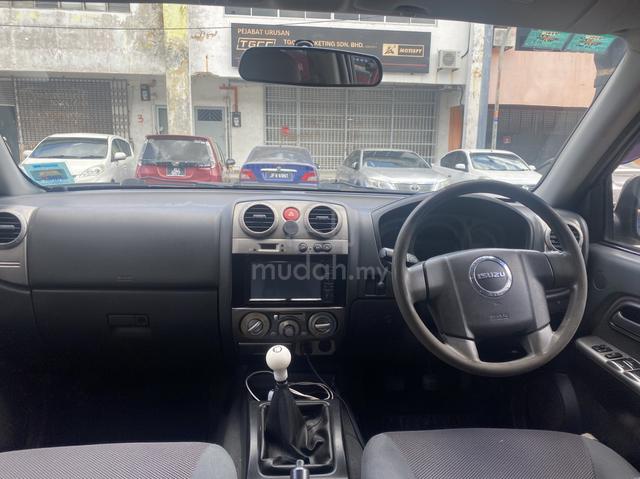 2011 Isuzu D-MAX 2.5 Ddi iTEQ 4x4 (PREMIUM) (M) - 5