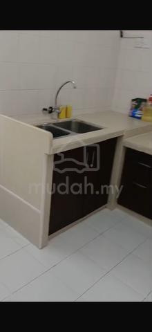 Sri Ivory (Sri Ivori) Apartment 1
