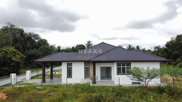 RUMAH BESAR TANAH LUAS Kg HUTAN PASIR KETEREH 3