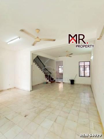 GUARDED & GATED Double Storey Terrace Bandar Laguna Merbok FOR SALE 1