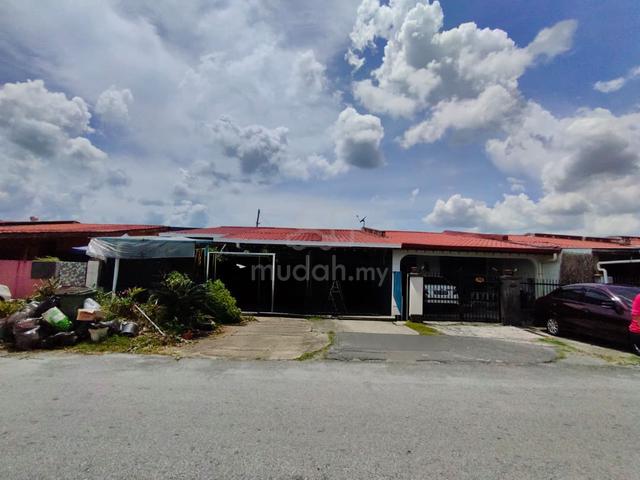 Single Storey Terrace Corner at Matang Jaya 1