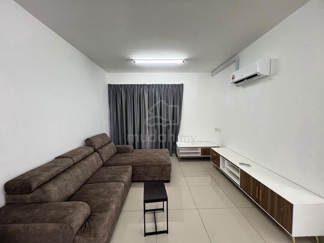 Avia Plus, Bandar Country Homes 1