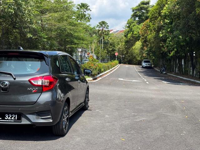 2021 Perodua MYVI 1.5 ADVANCE (A)Low Mileage In MY - 2