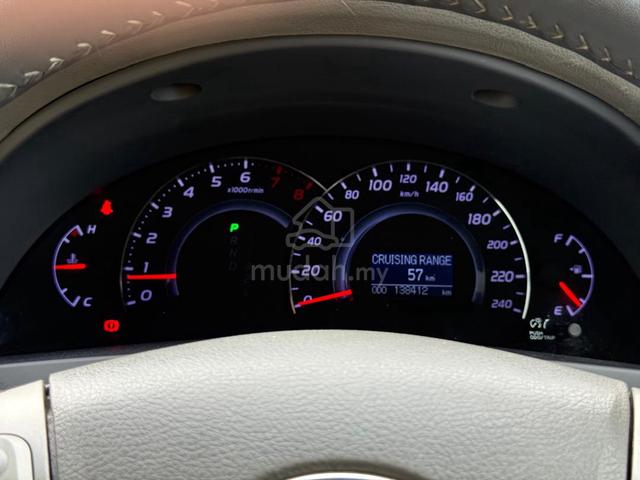 Toyota CAMRY 2.0 E FACELIFT (A) FREE WARRANTY - 3