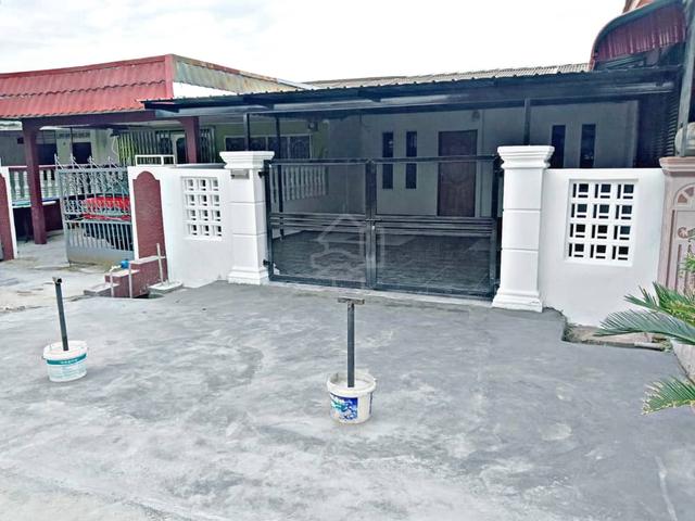 CUCI KAKI! Renovated teres setingkat Taman Muhibbah sabak bernam 4