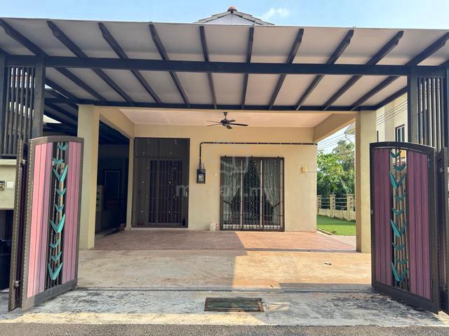 RUMAH SEMI D - Untuk Dijual/Disewa (Taman Semarang Sinar) 1