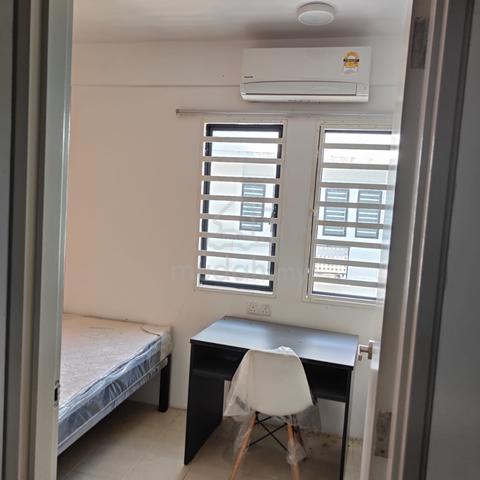 Uni Suites 1