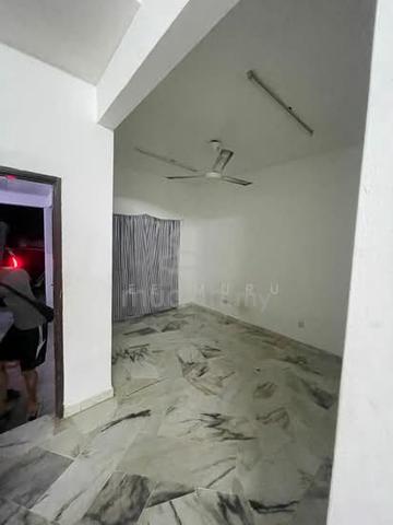 Alam Perdana Puncak Alam Cheap Rental 1