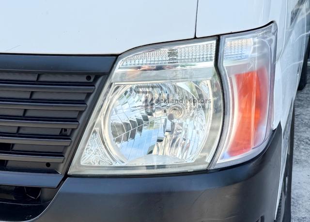 2012 Nissan URVAN 3.0 (M) Semi Panel - 3