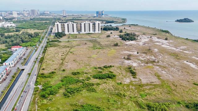 For Sale : (SEAVIEW!!) 24.02 Acre Commercial Land @ Pantai Klebang 1