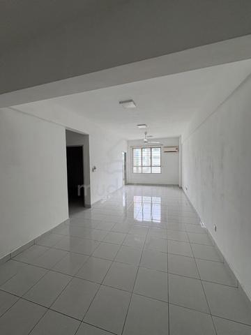 The Residence 1 @ Tiara South 1