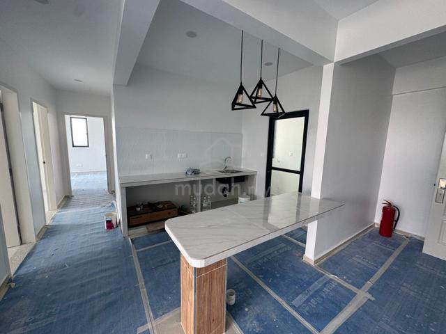 Ideal Venice Residency 1