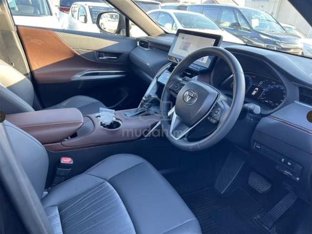 2023 Toyota HARRIER 2.0 G Low Mileage - 3