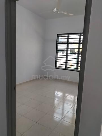 Rumah Baru Untuk Disewa 4