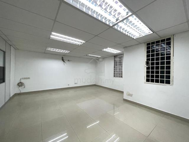Medan Putra Office, 1st Floor, Renovated, Limited Unit @ Menjalara 1