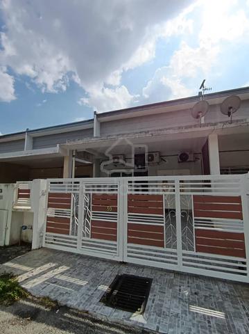 Rumah Teres 4 Bilik Untuk Dijual – Taman Indah KLIA, Sepang 1