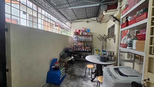 2 Storey Terrace House @ Damai Budi, Alam Damai 1