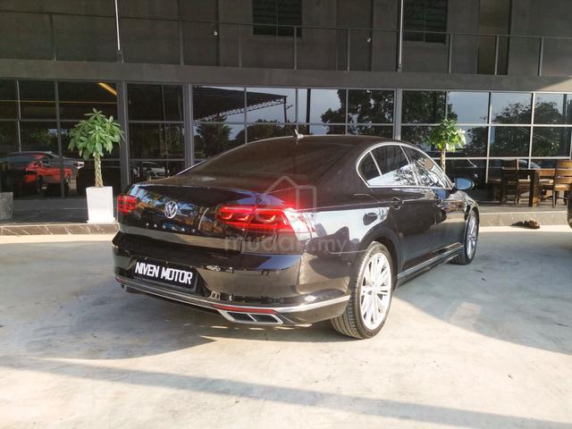 Ori- 2021 Volkswagen PASSAT R-LINE 2.0L (A) - 4