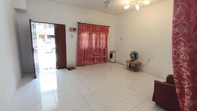 Taman Mas, Falim 1