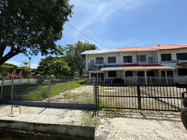 Taman Dixon Luyang |End Corner House 1