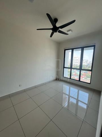 KL Traders Square Residences 1