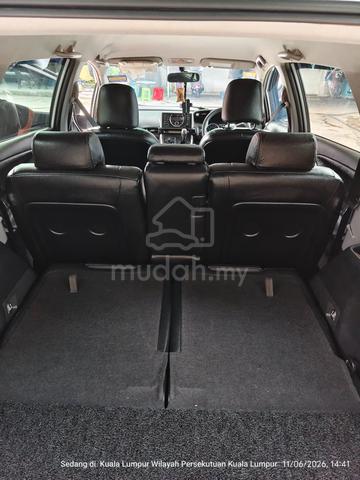 2011 Toyota WISH 2.0 G (A) - 4