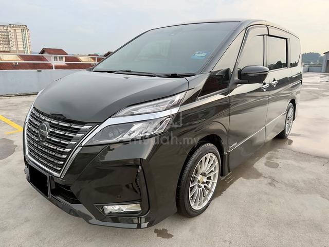 Nissan SERENA 2.0 S-HYBRID HIGHWAY - 3