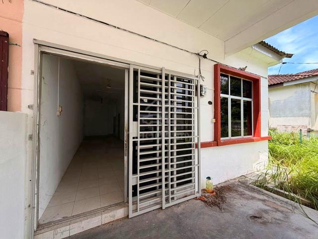 Juru Single Storey Semi D Good Location Spacious Land 1