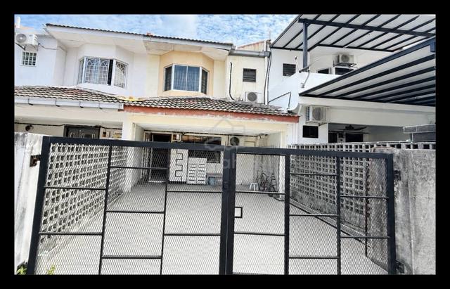 LOW DEPOSIT🔥 NEGO RENOVATED 2 Storey Kota Perdana Seri Kembangan 1