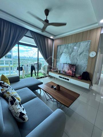 Parc Regency 1