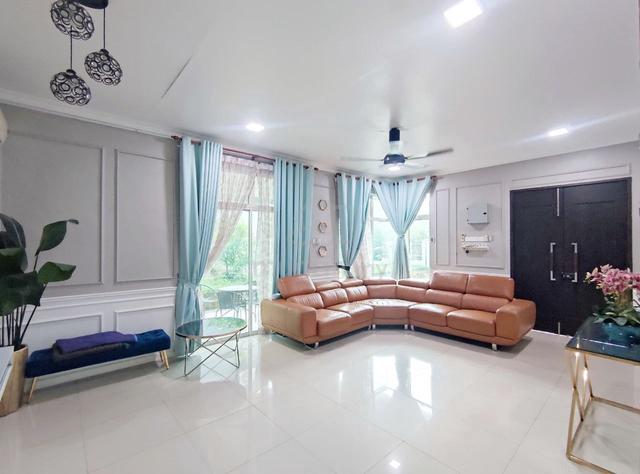 [FREEHOLD/5 BILIK]Bungalow 2 Storey Tmn Belimbing Setia, Durian Melaka 1
