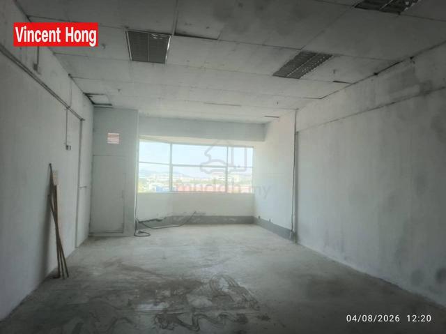 Krystal Point office lot 1040sq.ft 1