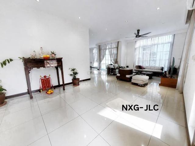 Super Value Renovated Semi-d With Lower Ground Tropika Setia Eco Park 1