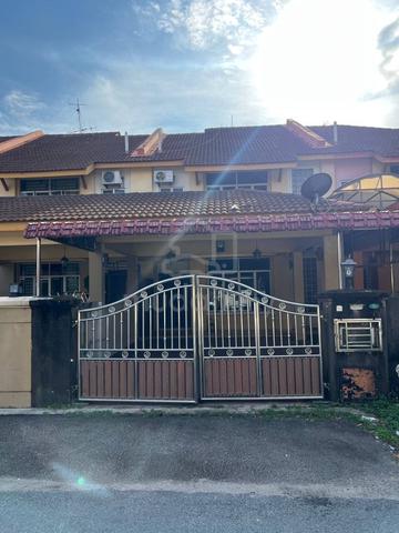 Double Storey Terrace @ 30 Jalan Bakti 70, Taman Mutiara Rini, Skudai 1