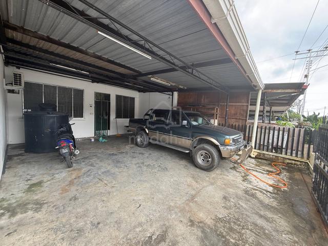 Single storey house at kolombong below value,taman dai Ming 1