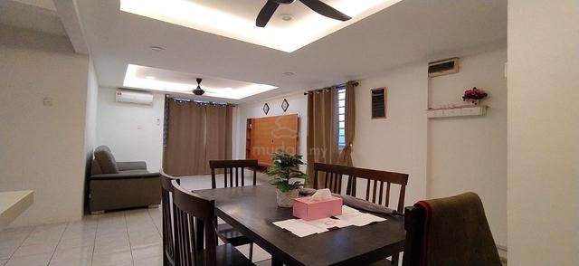 Pangsapuri Topaz 4