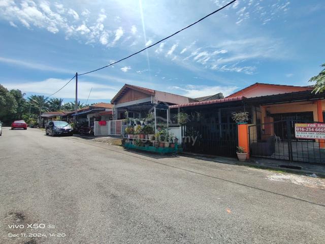 END LOT Single storey terrace houseTaman Intan perdana, PD, N9 3