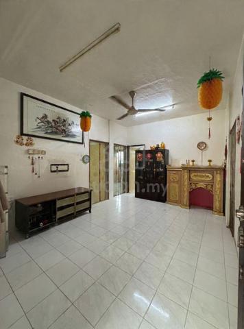 Taman Binjai Flat 1