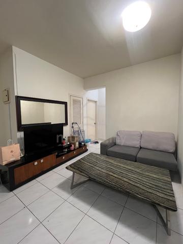 Room for rent @Seri Maya condominium Setiawangsar 1