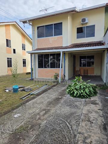 Taman Layang-Layangan, Corner double storey house for SALE 1
