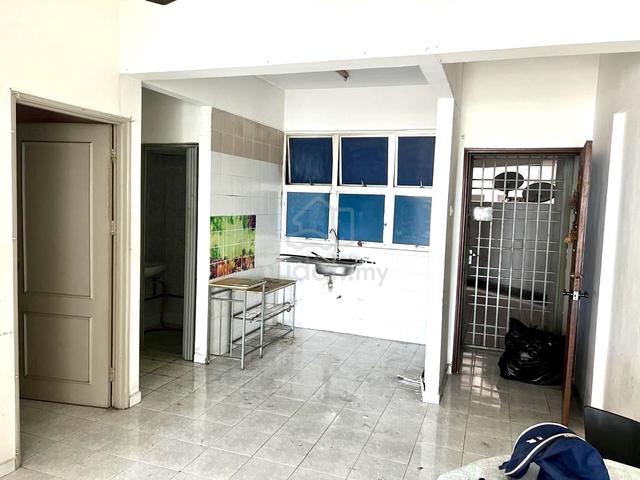BJ Court Condominium 1