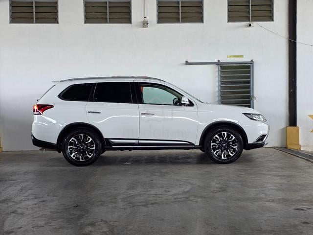 2021 Mitsubishi OUTLANDER 2.4 4wd 7 SEATER - 5