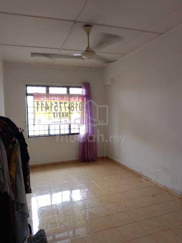 Megah Villa Apartments 5