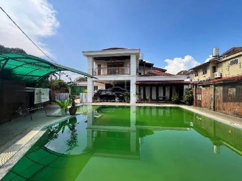 Rumah untuk dijual segera. 1