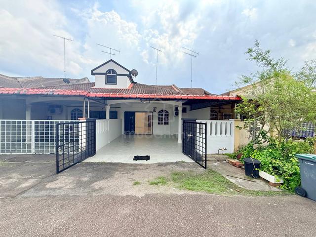 Taman Bersatu, Kluang, Single Storey Terrace, Freehold 1